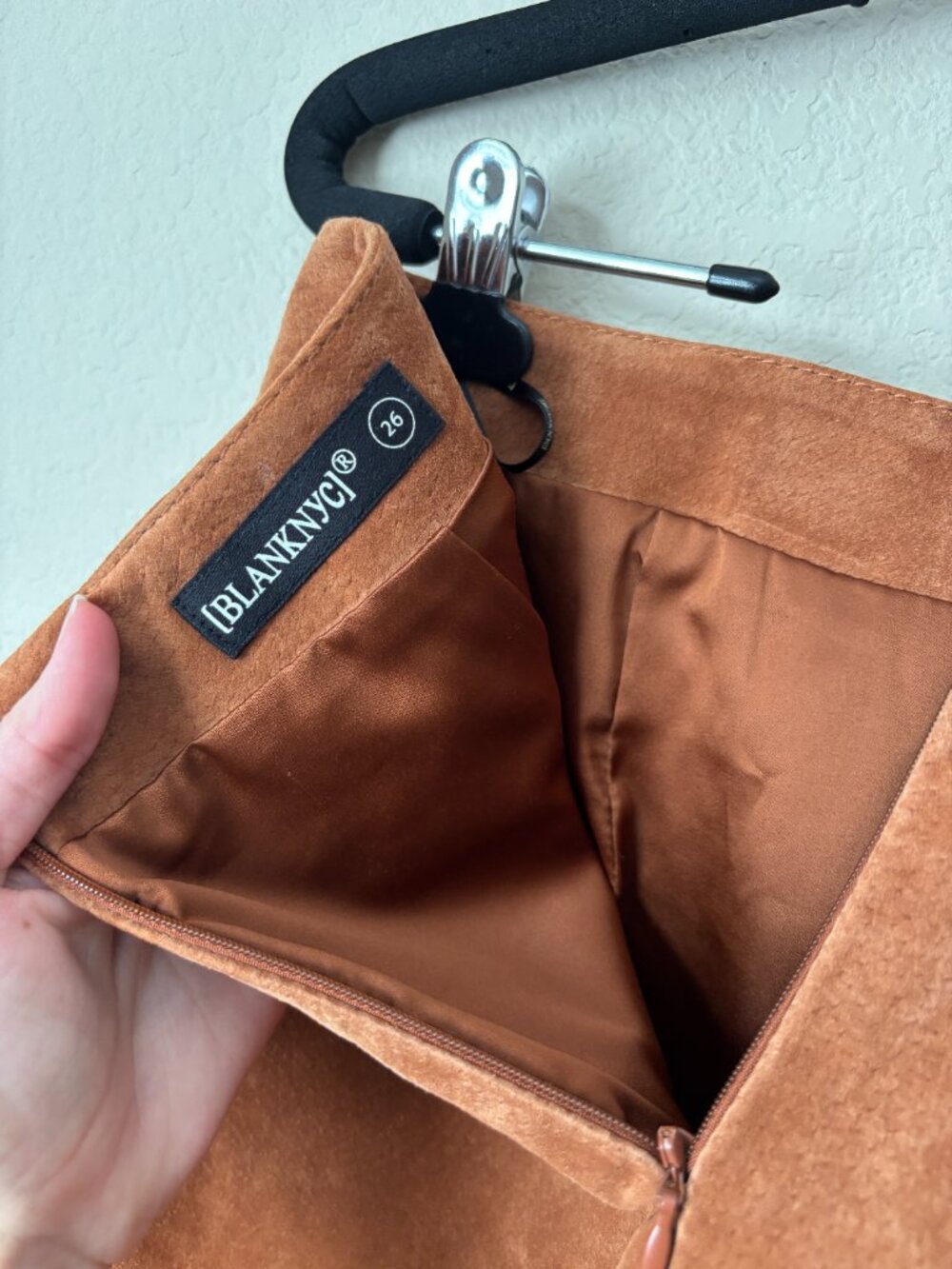 Blank NYC Leather Boho Buckle El Dorado Mini Skirt - Picture 3 of 8